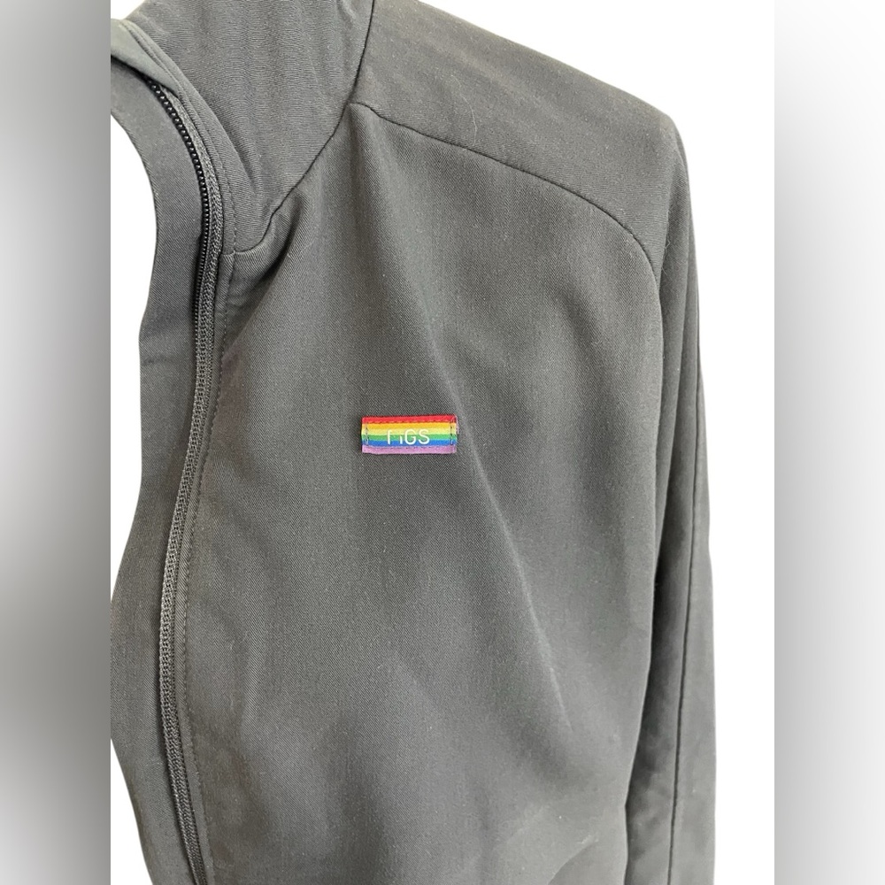 Figs Sydney Scrub Jacket Rainbow/Pride Logo 🌈 - Picture 7 of 14